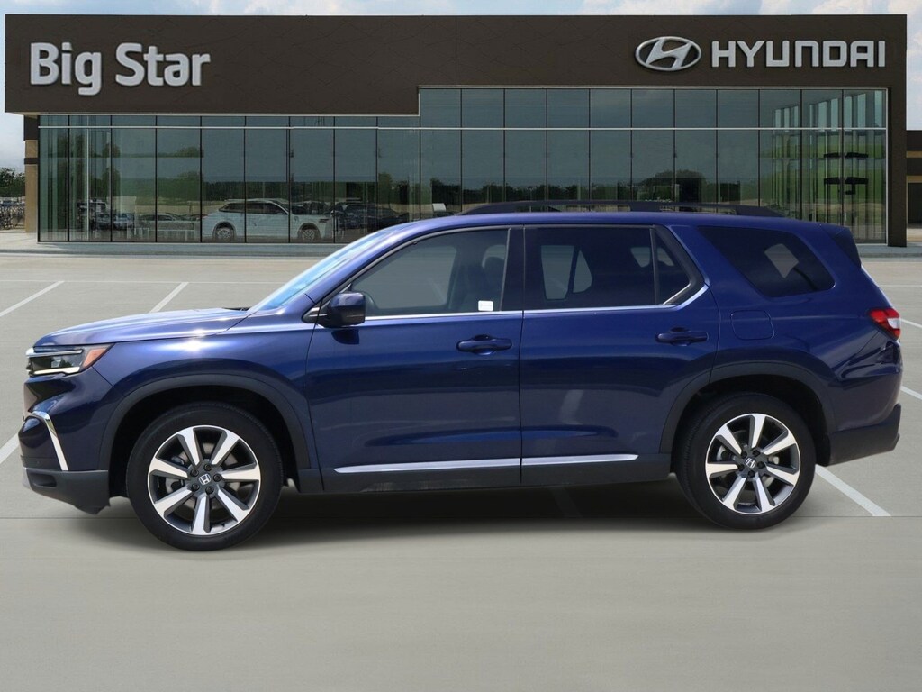 Used 2025 Honda Pilot Elite SUV