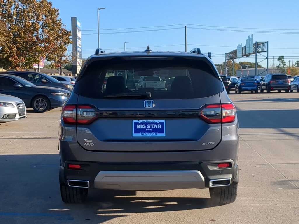 Used 2024 Honda Pilot Elite SUV