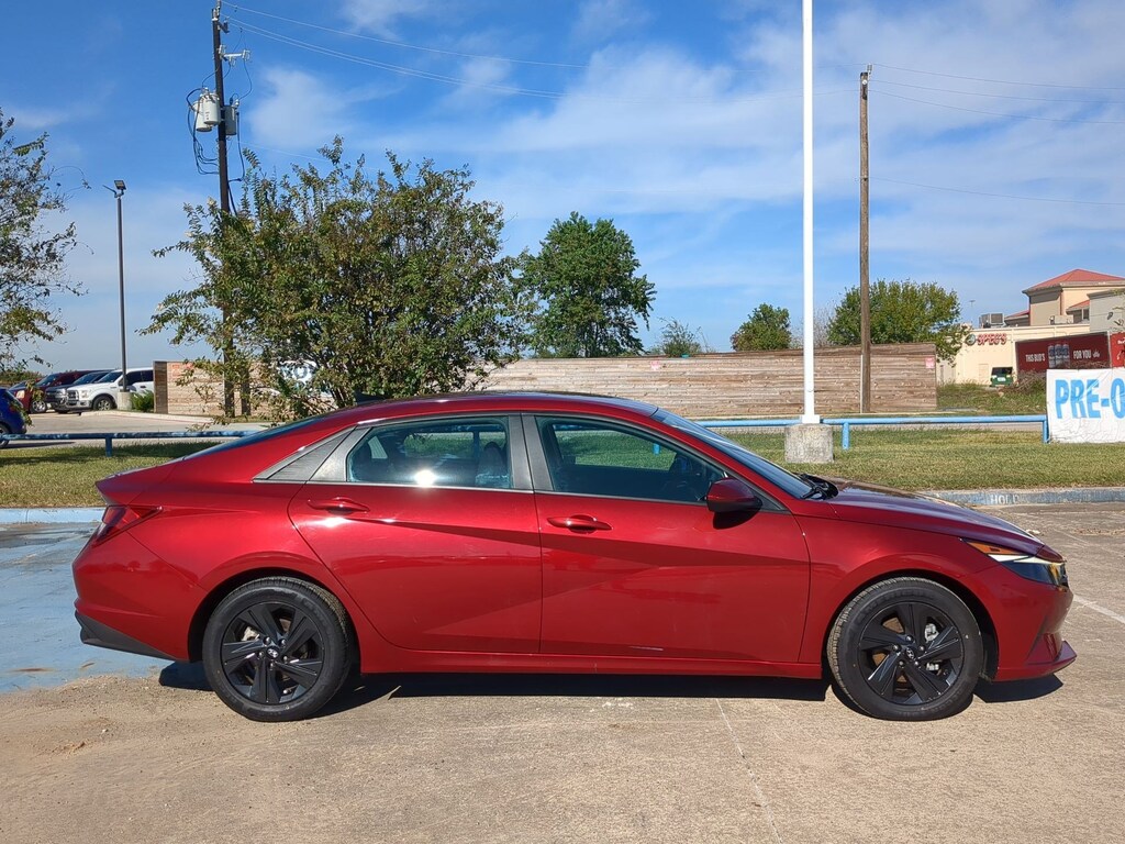 Certified 2023 Hyundai Elantra SEL Sedan