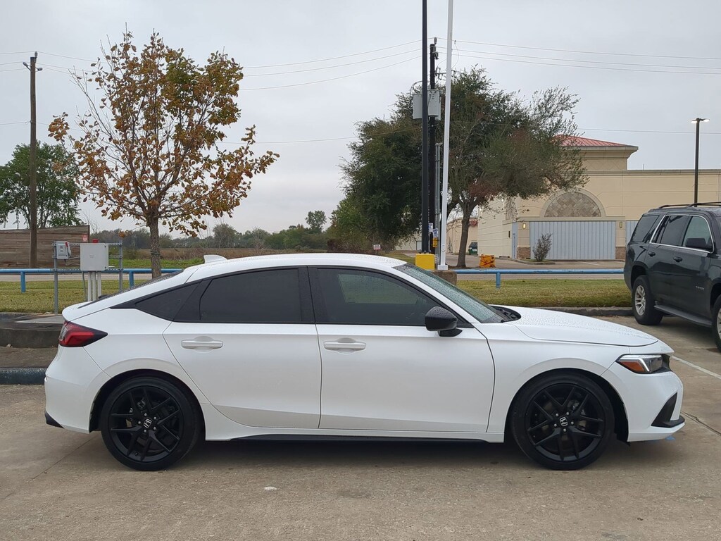 Used 2024 Honda Civic Sport Hatchback