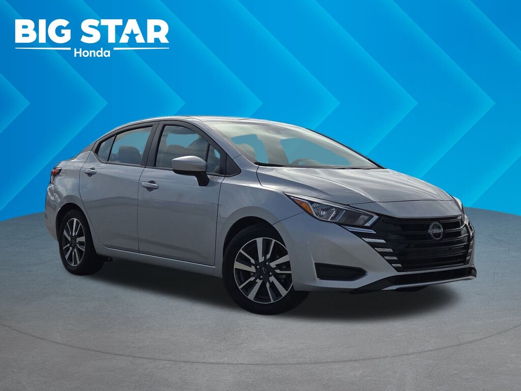 Used 2023 Nissan Versa 1.6 SV Sedan