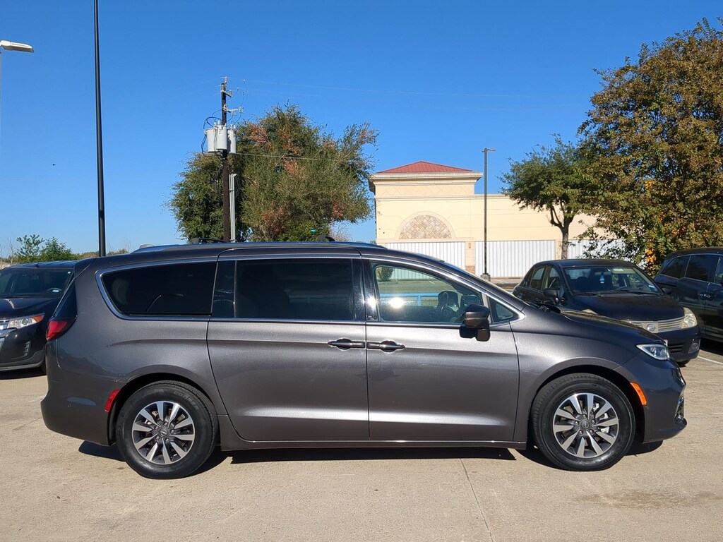 Used 2021 Chrysler Pacifica Hybrid Touring L Van Passenger Van