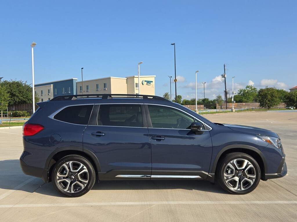 Certified 2024 Subaru Ascent Limited 7-Passenger SUV