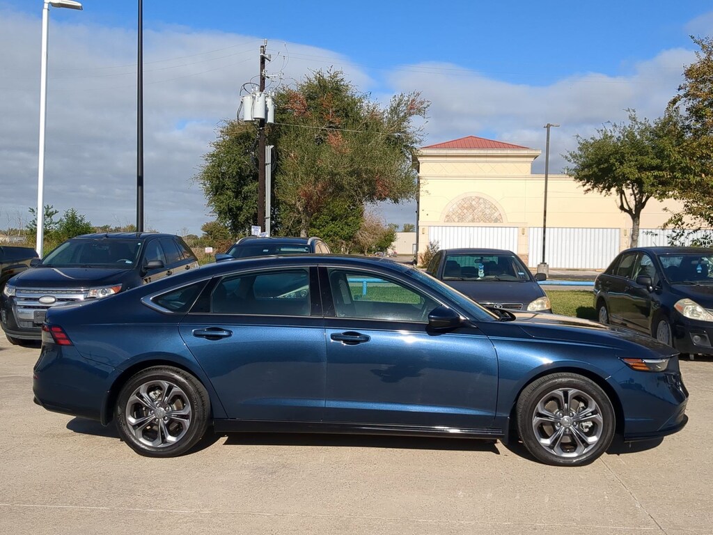 Used 2024 Honda Accord Hybrid EX-L Sedan