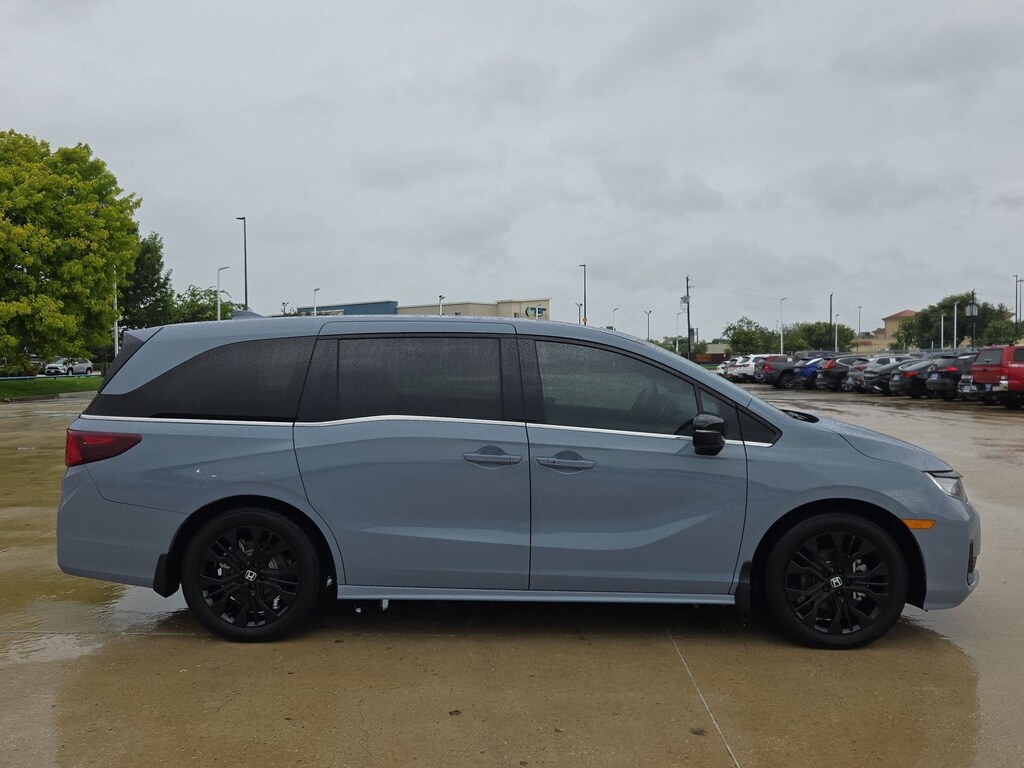 Used 2026 Honda Odyssey Sport-L Van Passenger