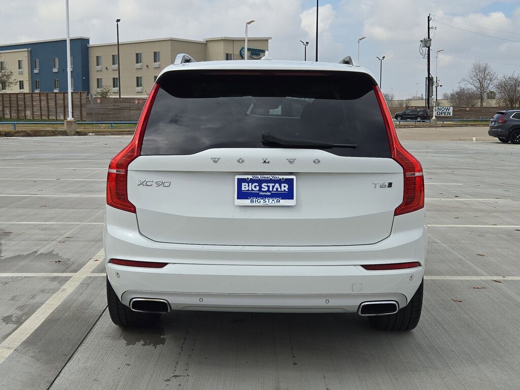 Used 2019 Volvo XC90 T6 Momentum SUV