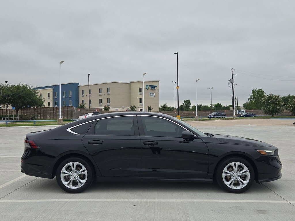 Used 2024 Honda Accord LX Sedan