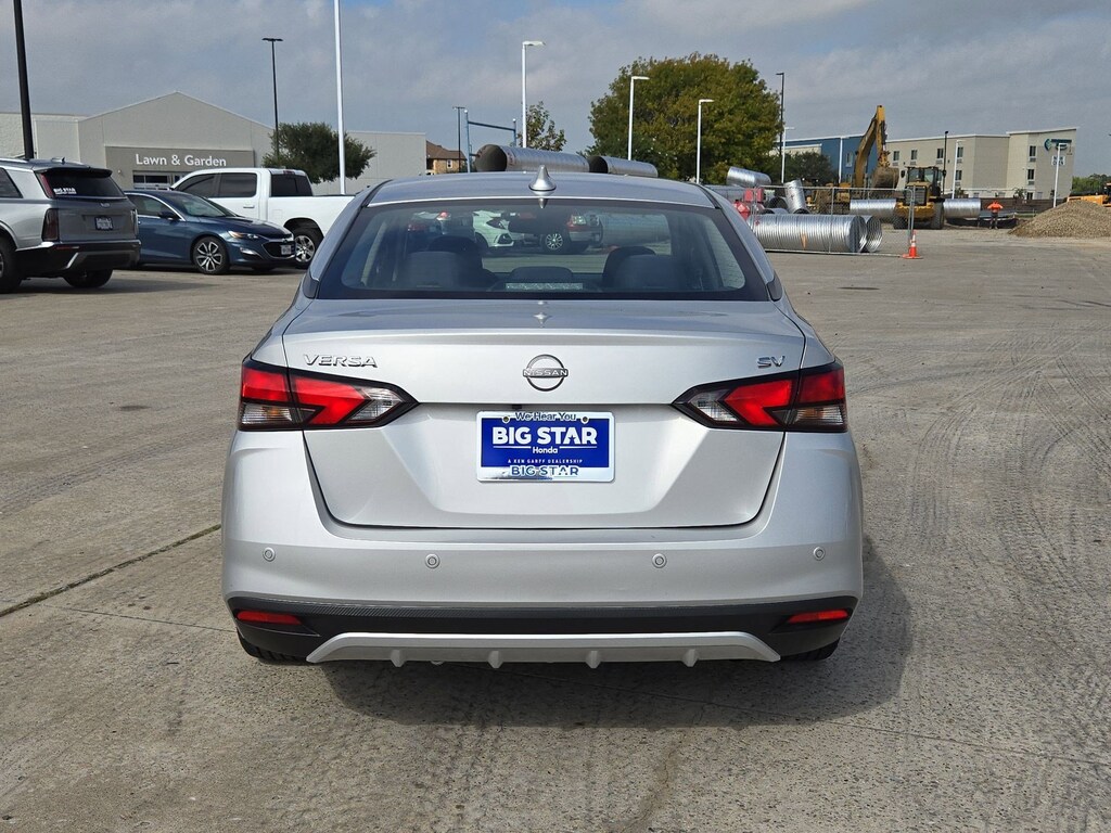 Used 2023 Nissan Versa 1.6 SV Sedan