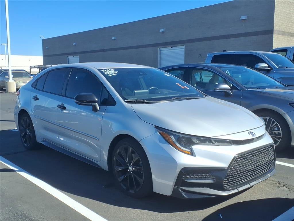 Used 2020 Toyota Corolla SE SE Nightshade Edition  Sedan