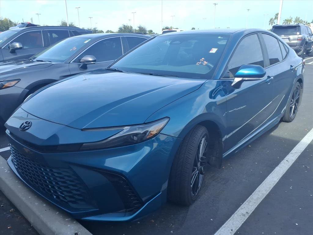 2025 Toyota Camry XSE's photo