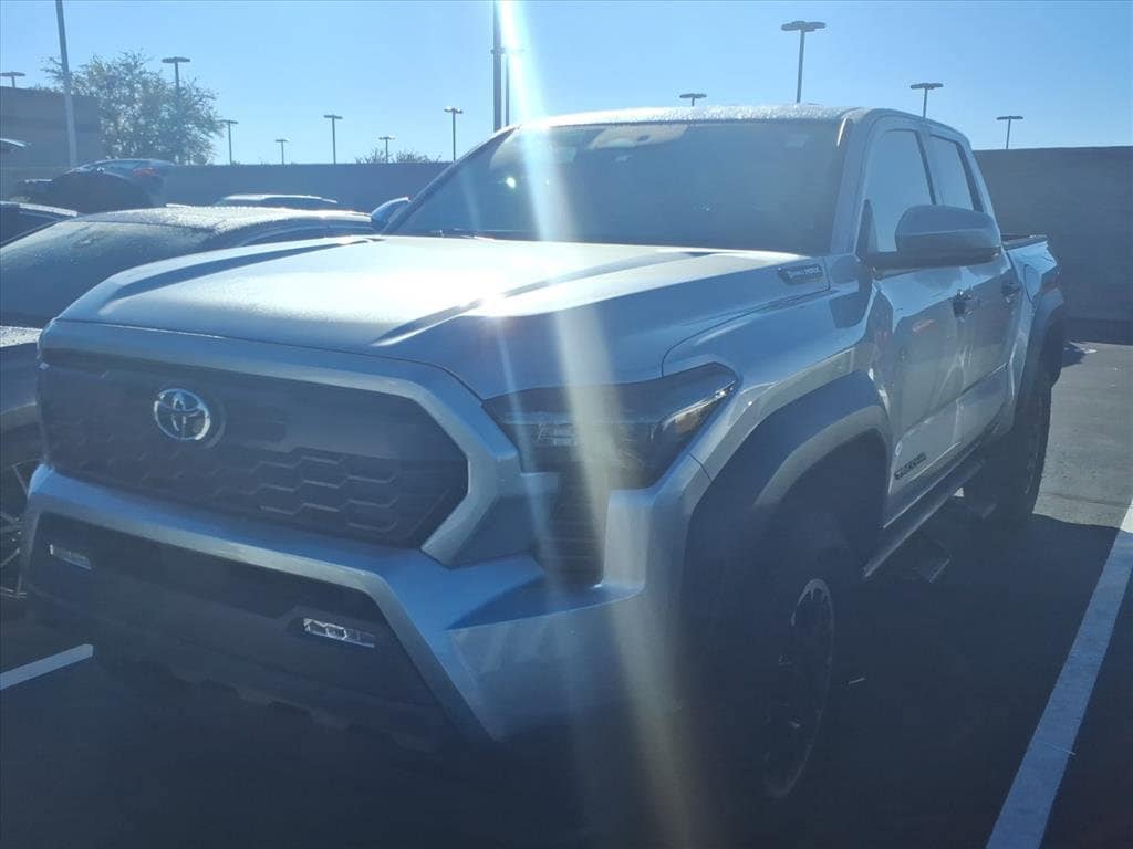 2025 Toyota Tacoma TRD Off Road's photo