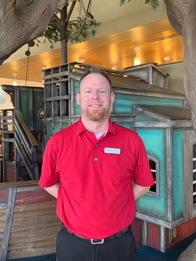 Staff member Derek Price from ID_3dd323