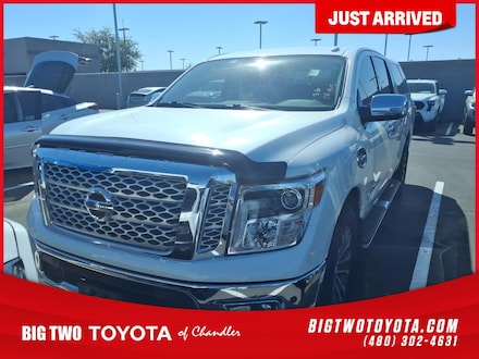 2017 Nissan Titan SL Truck