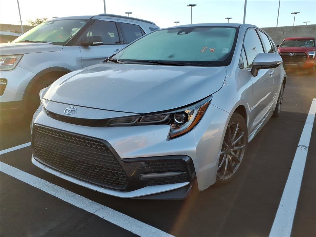 2020 Toyota Corolla SE photo 2