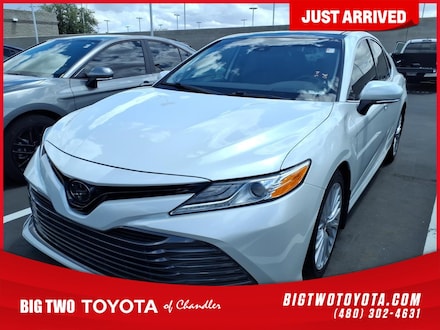 2020 Toyota Camry XLE V6 XLE V6  Sedan