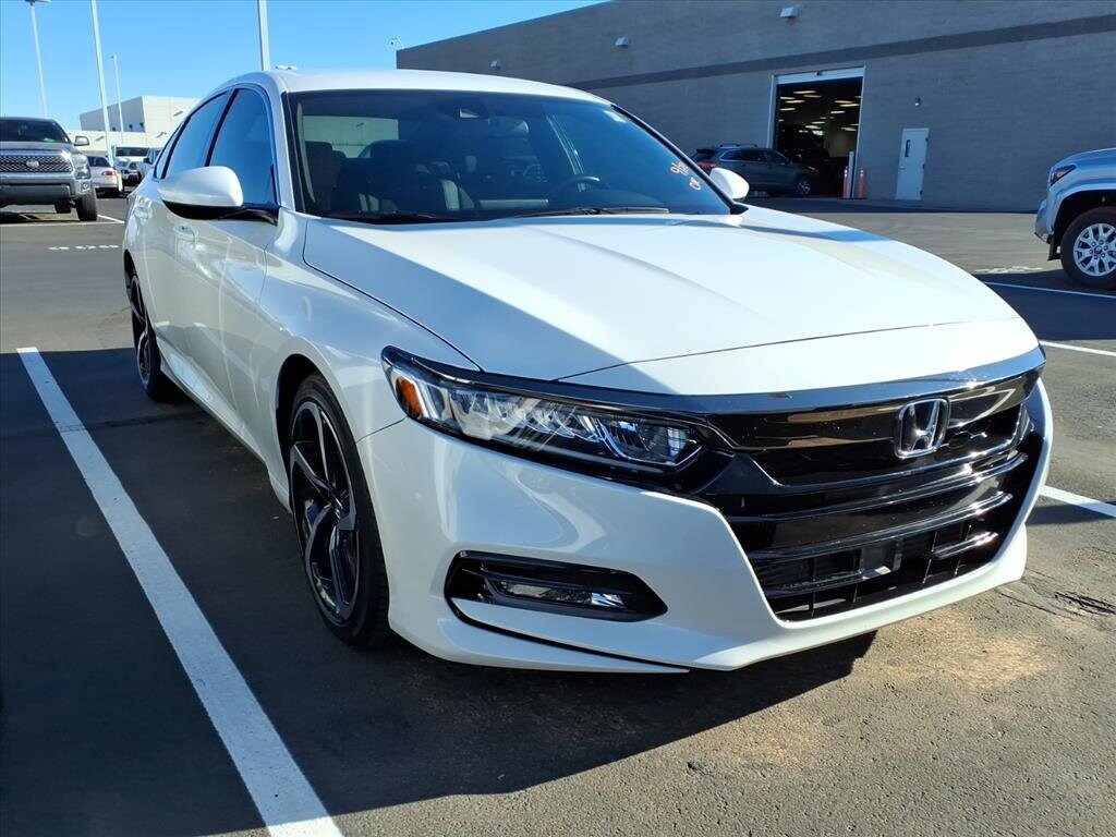 2018 Honda Accord Sport 1.5T photo 2