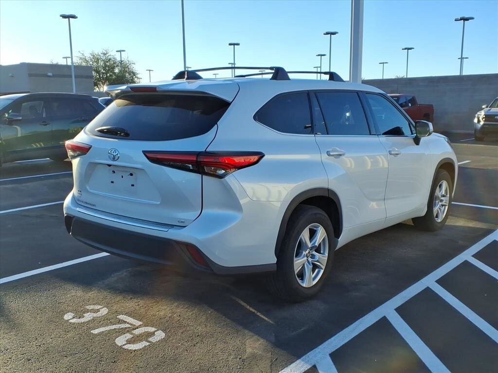 2022 Toyota Highlander Sport photo 4