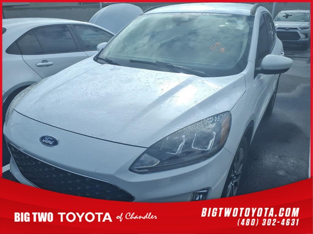 2020 Ford Escape SEL