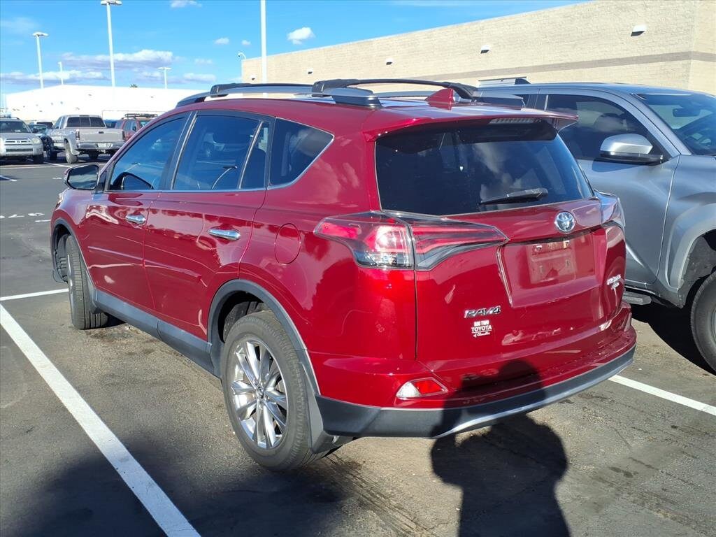 2018 Toyota RAV4 Limited photo 4