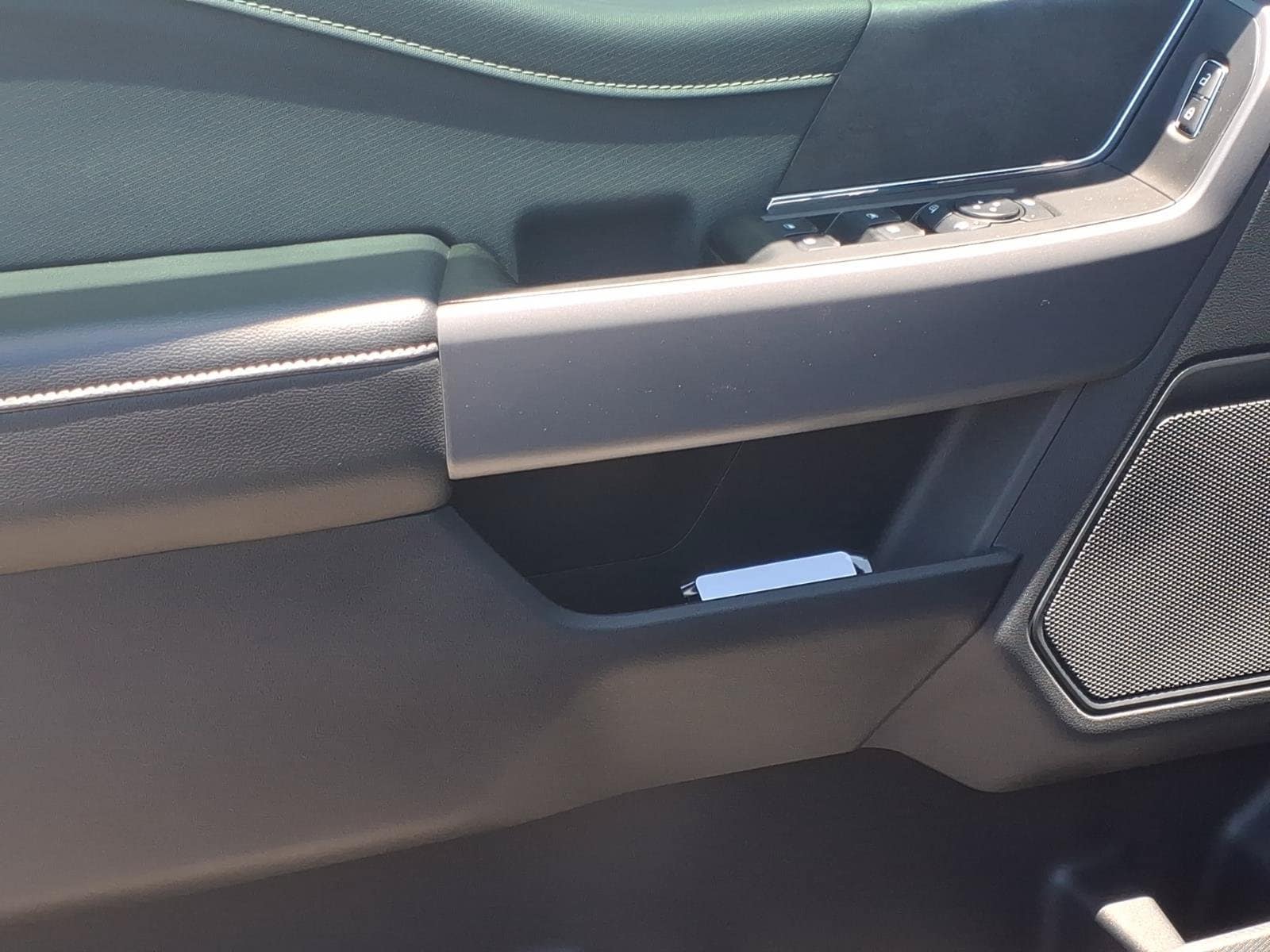 2026 Ford F-150 XLT - Photo 13