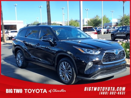 2023 Toyota Highlander Hybrid Platinum Sport Utility