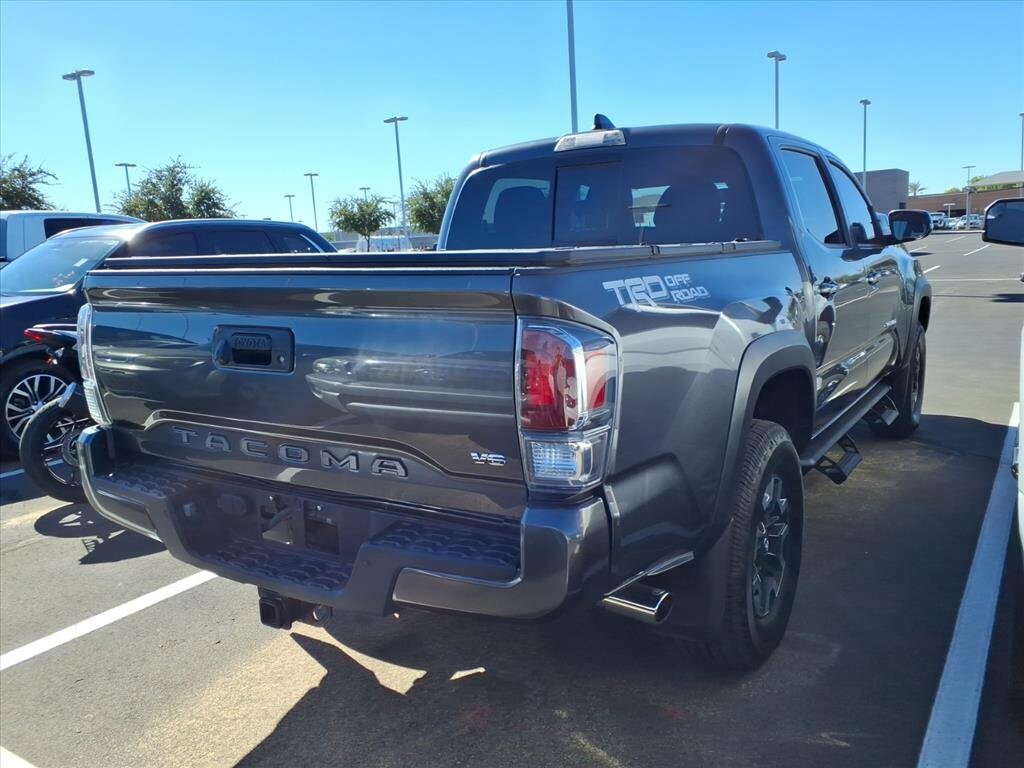 2022 Toyota Tacoma SR5 photo 3