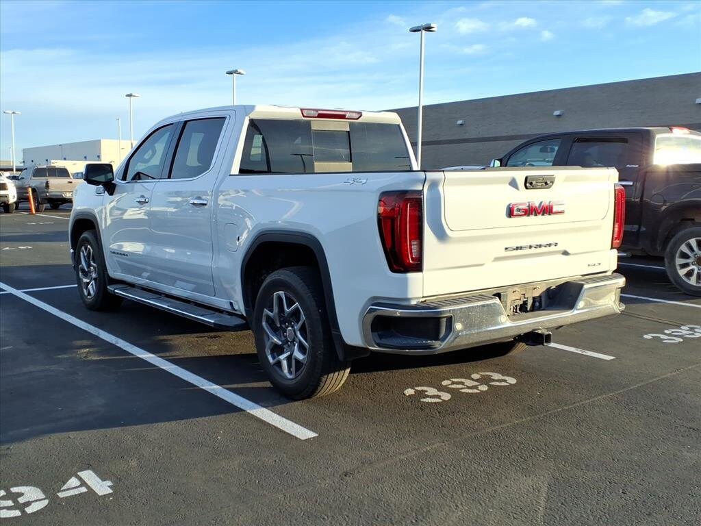 2024 Gmc Sierra SLT photo 4