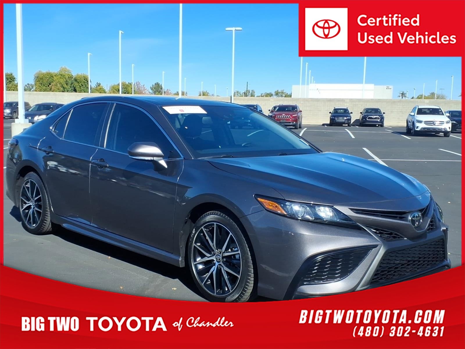 2023 Toyota Camry SE Sedan 