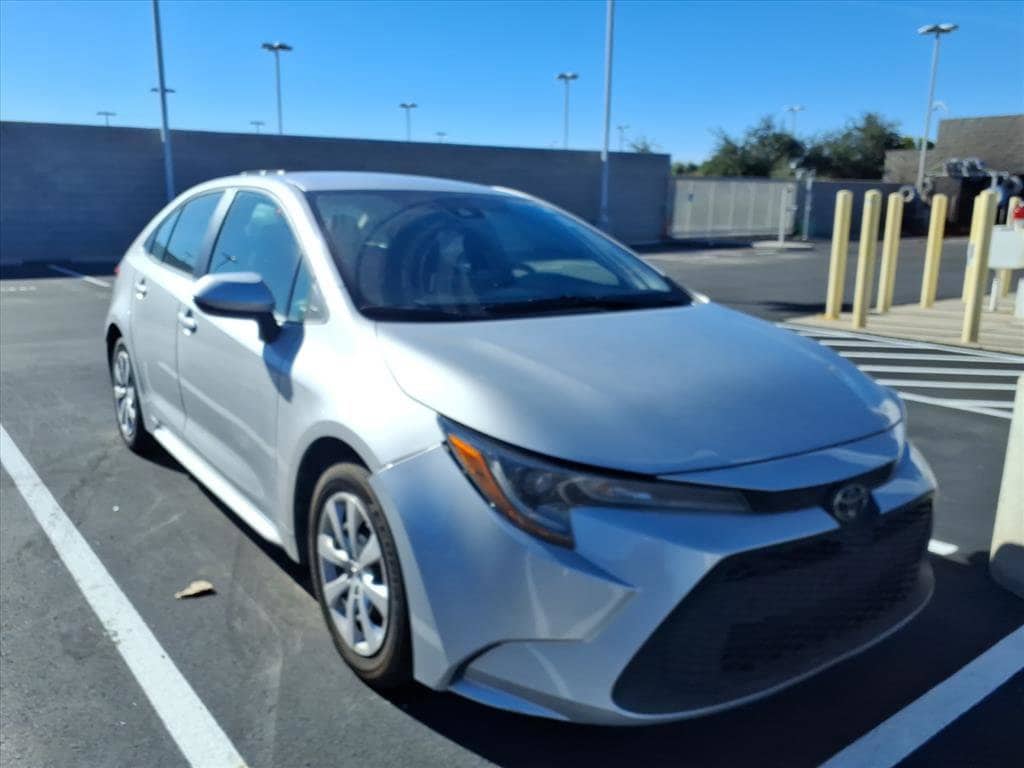2020 Toyota Corolla LE Sedan 