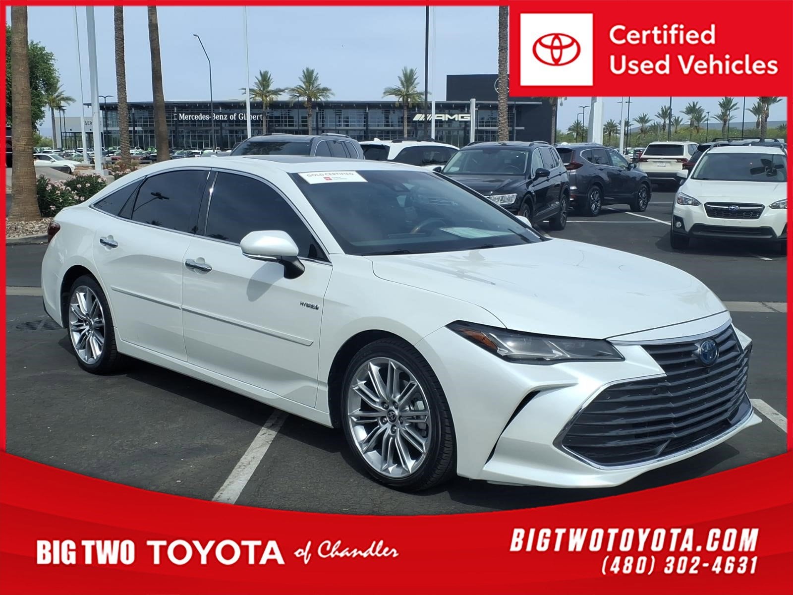 2021 Toyota Avalon Limited Hybrid's photo