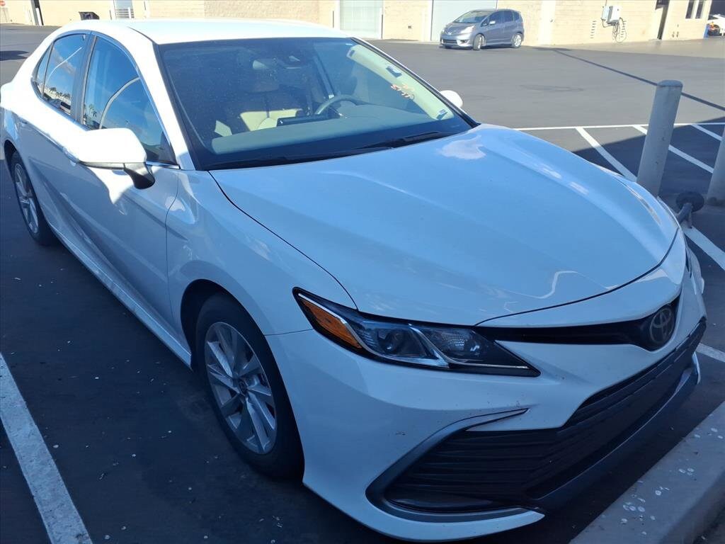 2024 Toyota Camry LE photo 4