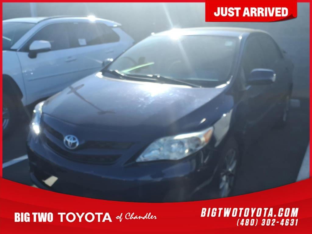 2011 Toyota Corolla LE's photo