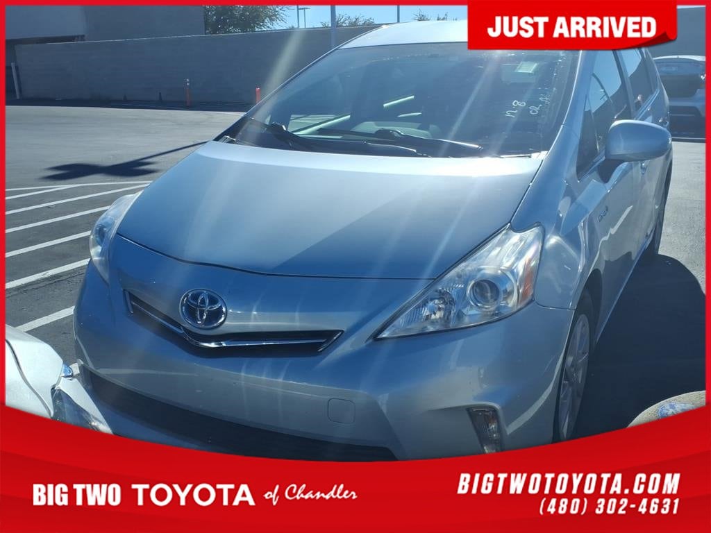 2012 Toyota Prius v Five