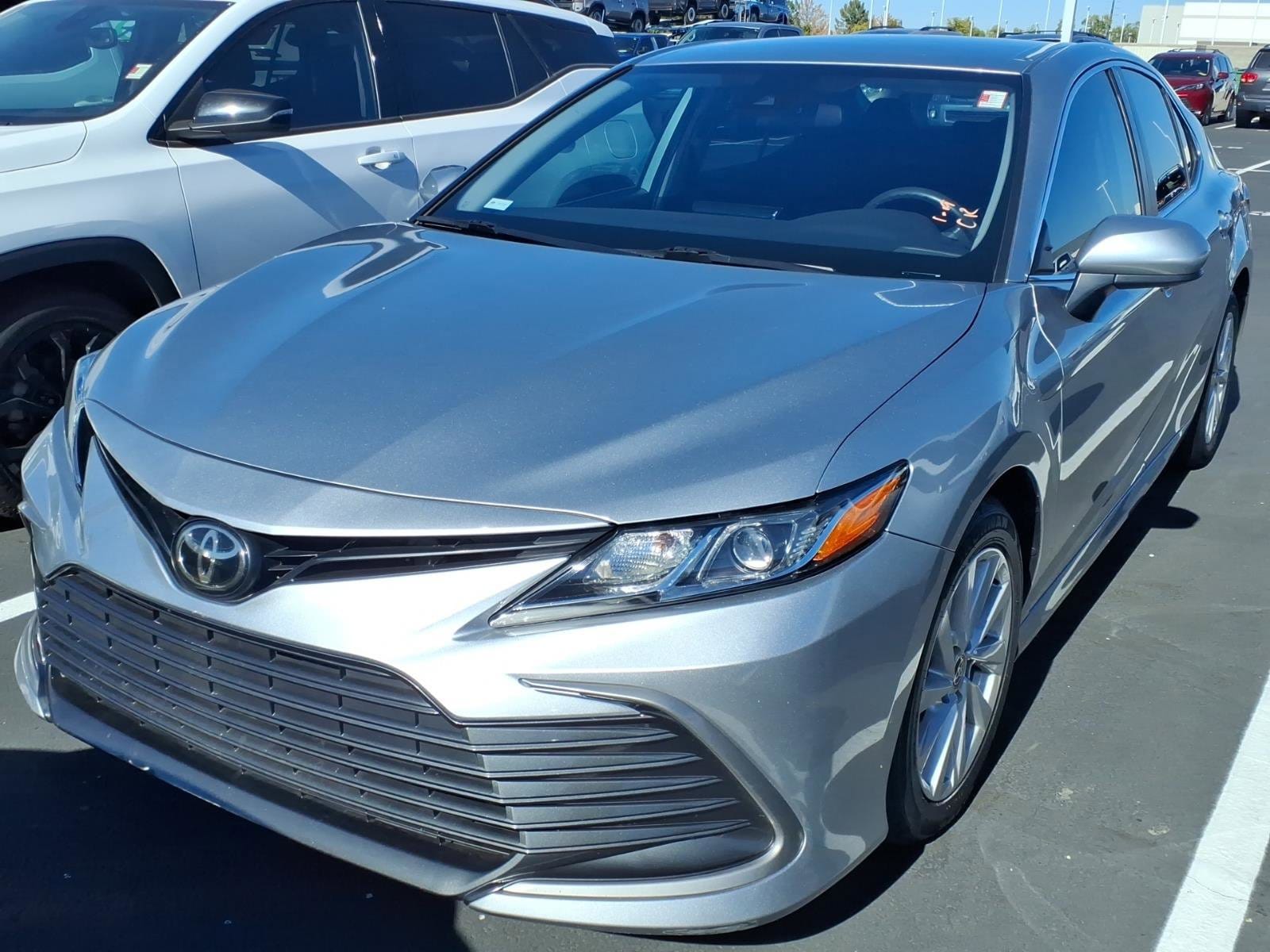 2022 Toyota Camry LE Sedan 
