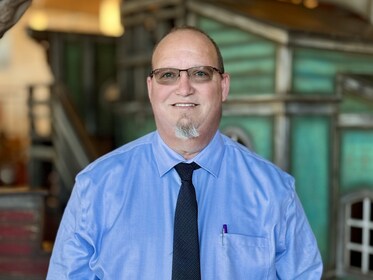 Staff member Scott Wright from ID_e2d9c0