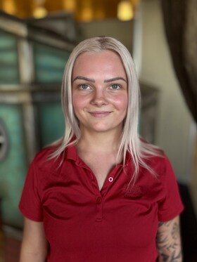 Staff member Tressa Dawes from ID_3dd323