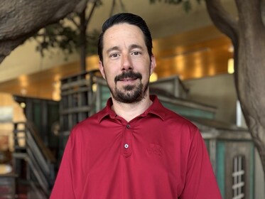 Staff member Steven Russo from ID_3dd323