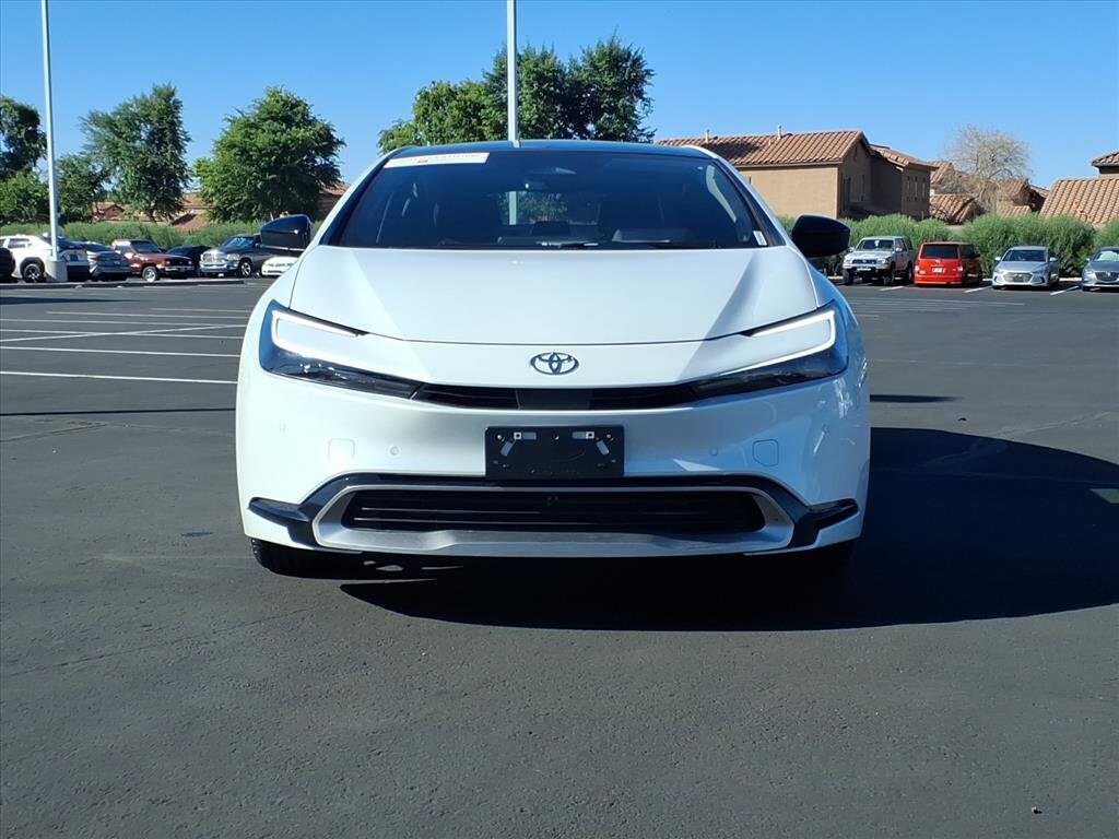 2024 Toyota Prius Prime photo 2