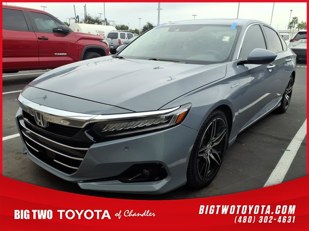 2022 Honda Accord Hybrid Touring's photo