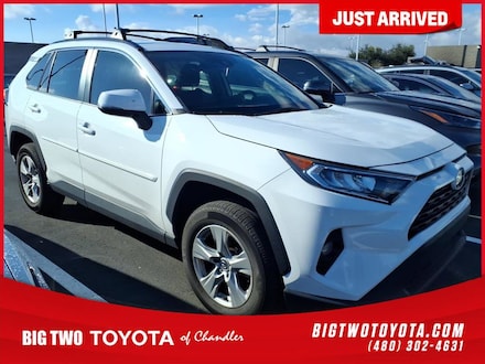 2020 Toyota RAV4 XLE Sport Utility