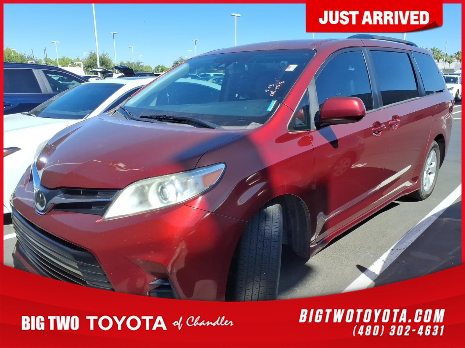 2020 Toyota Sienna LE V6 8-Passenger FWD's photo