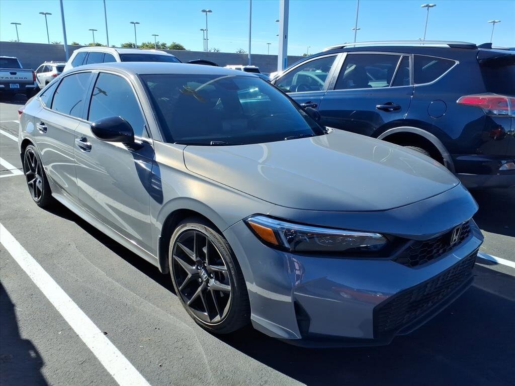 2025 Honda Civic Sport photo 2