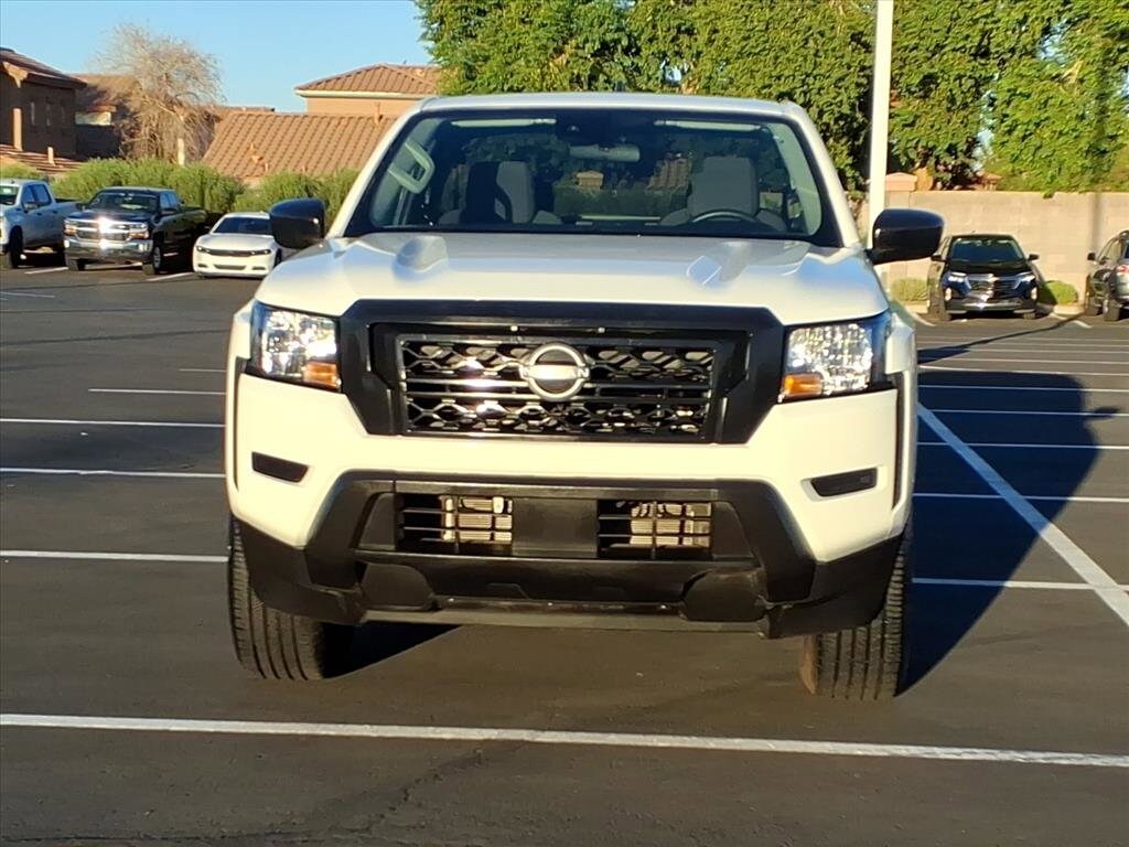 2024 Nissan Frontier S photo 2