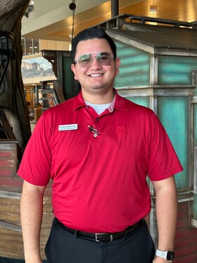 Staff member Kevven Martinez from ID_3dd323