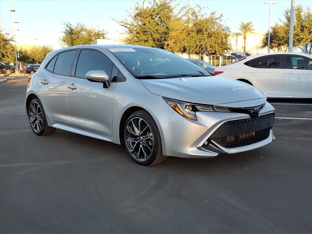 2021 Toyota Corolla XSE photo 3