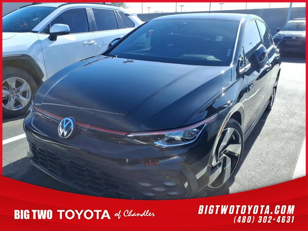 2025 Volkswagen Golf GTI S's photo