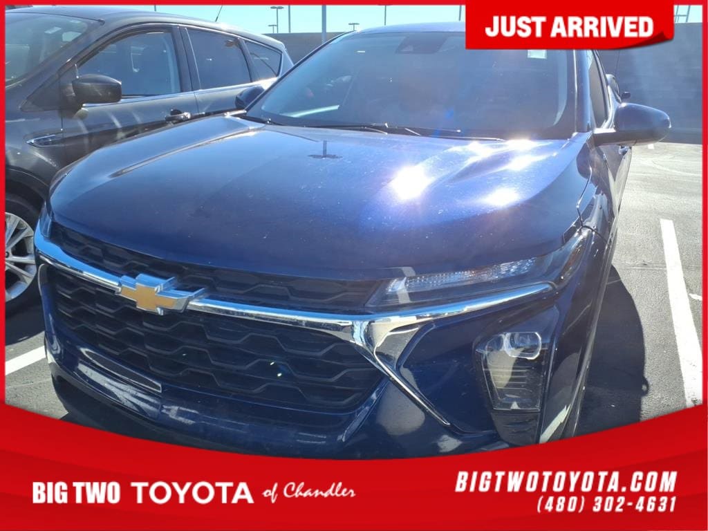 2024 Chevrolet Trax LS's photo