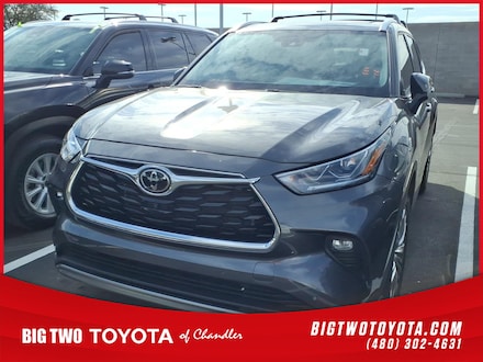 2024 Toyota Highlander Platinum Sport Utility
