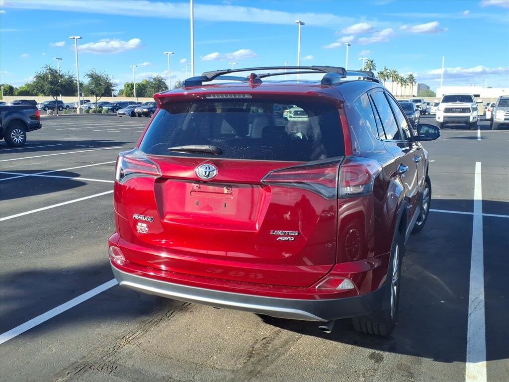 2018 Toyota RAV4 Limited photo 3
