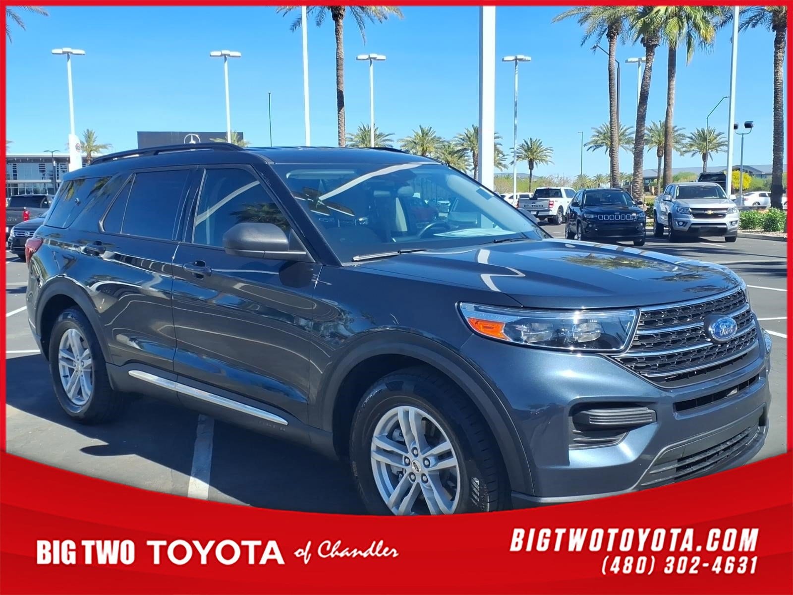 2022 Ford Explorer XLT RWD's photo